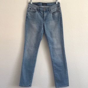 LUCKY BRAND SWEET STRAIGHT JEANS Size 27/4 MAKE AN OFFER!